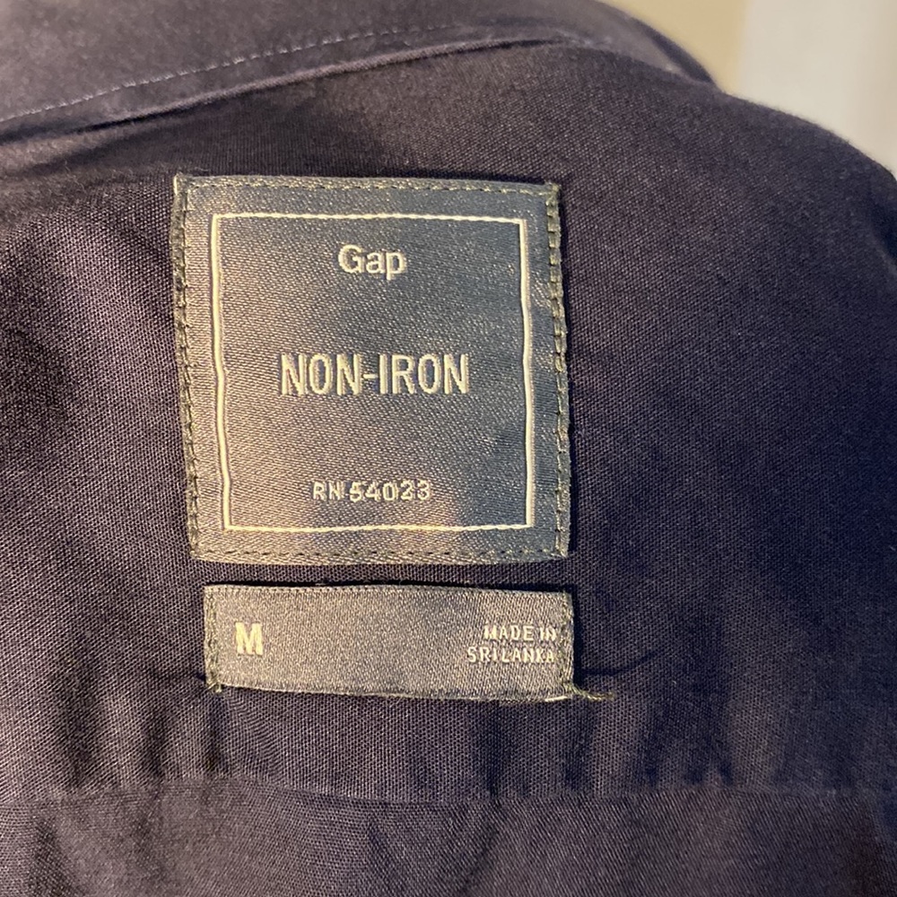 Gap Navy Button Down, Medium - image 5